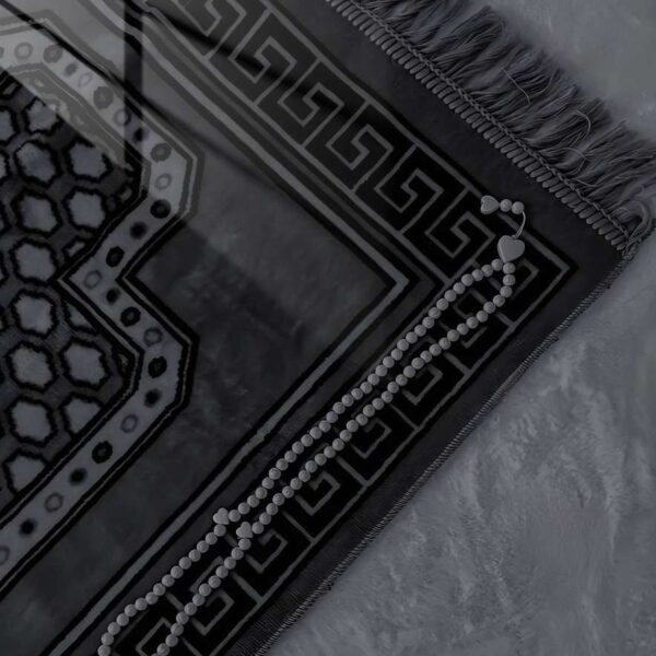 Prayer Beads On Musallah Monochrome Gray